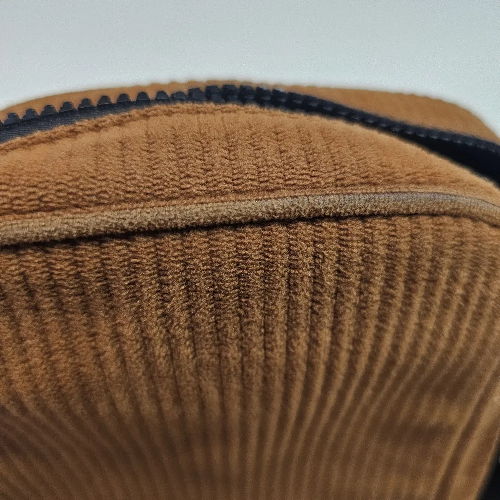 Forever 21 Corduroy Crossbody Bag - Picture 5 of 6